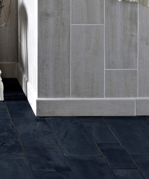 Tabula™ Ice Skirting Tile