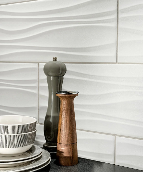 Swave™ Structured White Tile