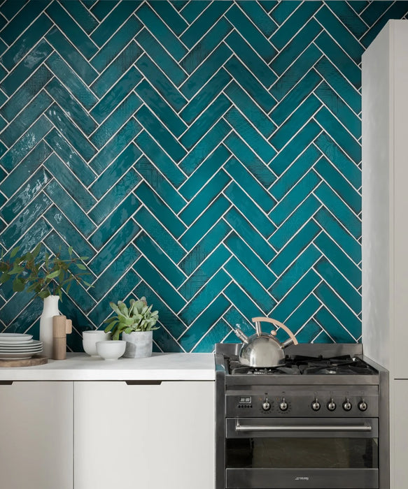 Lampas™ Peacock Tile