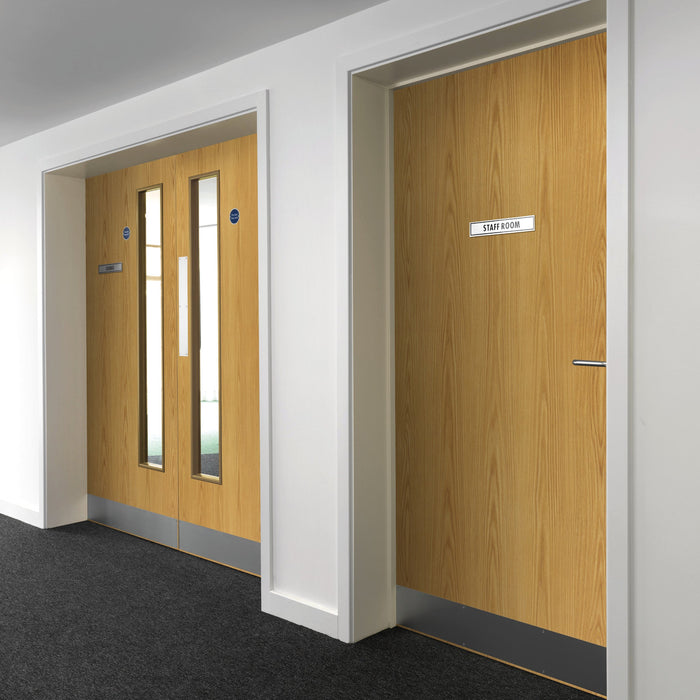 JB Kind Oak veneered flush Fire Door