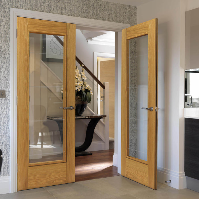 JB Kind Medina Oak Glazed Internal Door