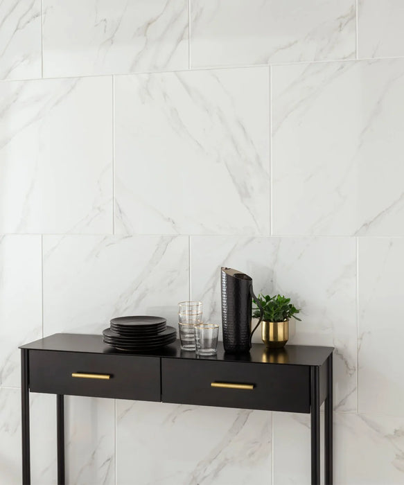 Calacatta Tile (60cm x 60cm)