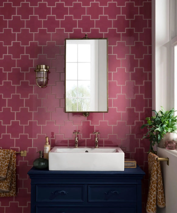 Cliq™ Hot Pink Tile