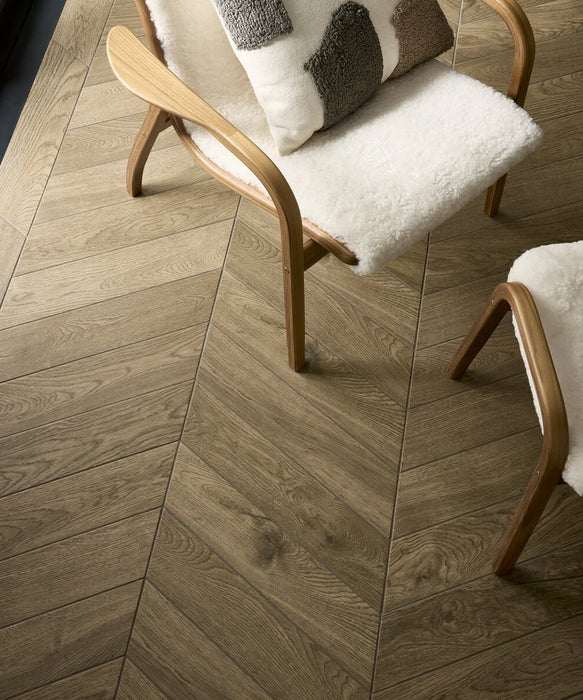 Box of Elevo Rovere Oak Chevron Tile (11cm x 54cm)