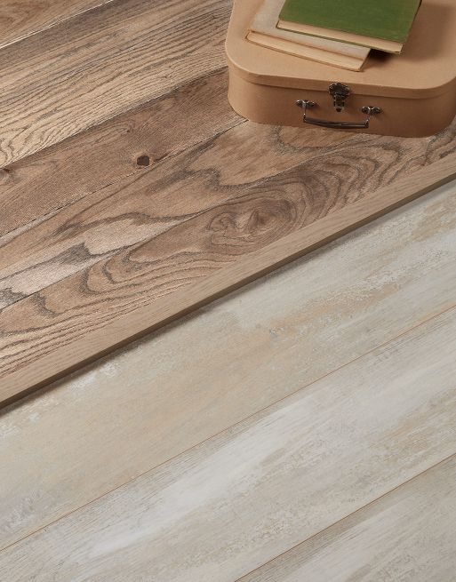 Wood & Laminate Flooring - Light Grey Oak End Profile