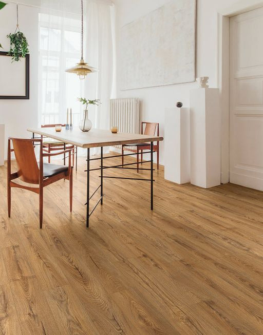 Laminate Flooring Jubilee - Golden Oak