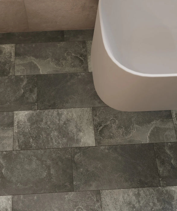 Staunton™ Graphite Tile (30.5cm x 60.5cm)