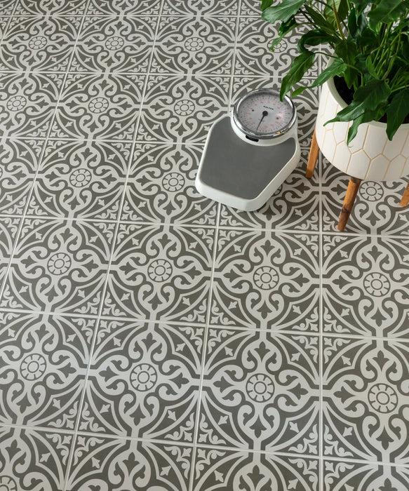 Victoria Grey Tile (33cm x 33cm)